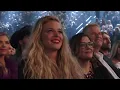 Thomas Rhett - Look What God Gave Her (Live At The 54th ACM Awards)
