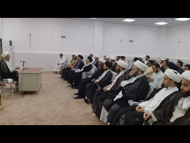 ⁣فوائد مطالعة المتفقّه لتراجم وسير العلماء - آية الله الشيخ نزار آل سنبل (دامت بركاته).