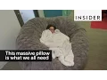 Lagu This massive pillow is exactly what we all need right now