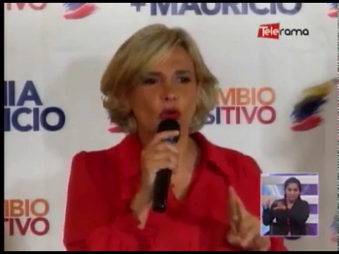 Viteri ofrece recortar gastos suntuosos