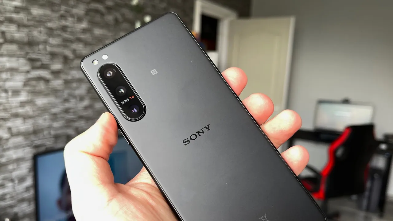 Sony Xperia 5 IV Review (This Cameraphone is NOT For Everyone)