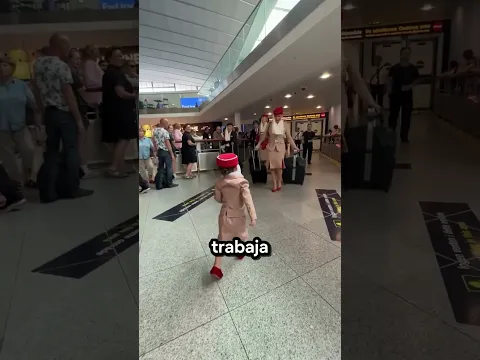 Se vistió igual que su tía 🥹