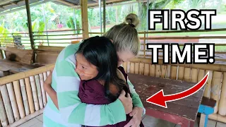 my tribal wife u0026 my mom meet for the first time emotional 