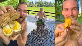 10 Fruits That Every Foodie Should Know