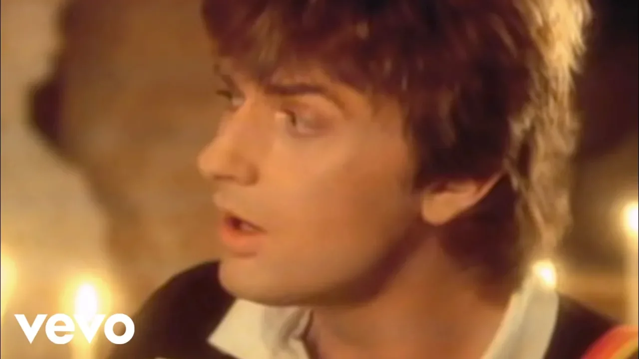 Mike Oldfield - Moonlight Shadow ft. Maggie Reilly Mike Oldfield - Moonlight Shadow ft. Maggie Reilly
