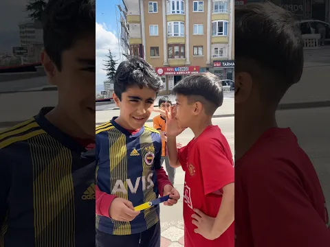 Sence kim kazanacak maçı ? Galatasaray mı ? Fenerbahçe mi? 😂 #shorts
