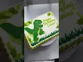 More dinosaur cakes