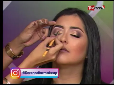Aprenda a realizar un maquillaje en tonos dorados
