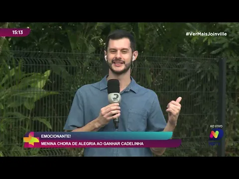 Emocionante! Menina chora de alegria ao ganhar cadelinha