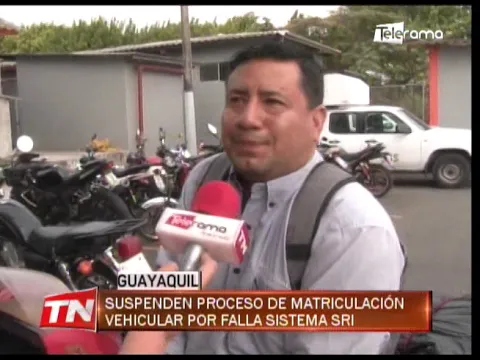 Suspenden proceso de matriculación vehicular por falla sistema SRI