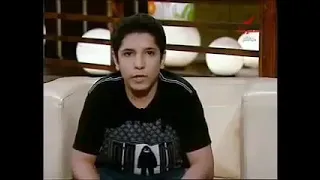 ليجي سي في برنامج عز الشباب و هو صغير      دندنها