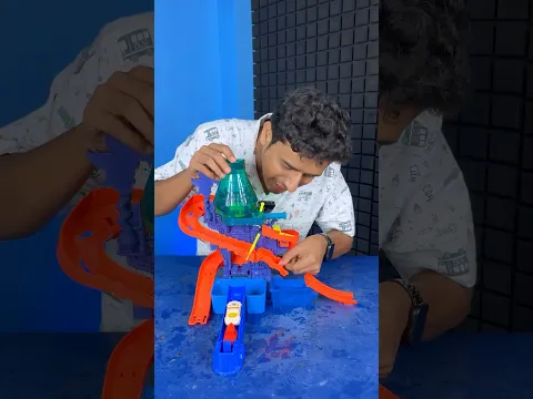 Friction vs Speed! Hot Wheels City and Lab Track Test 🏎️ #shorts