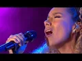Download Lagu Leona Lewis - Bleeding Love - live in Germany on 11th June 2018 (CEBIT 2018)