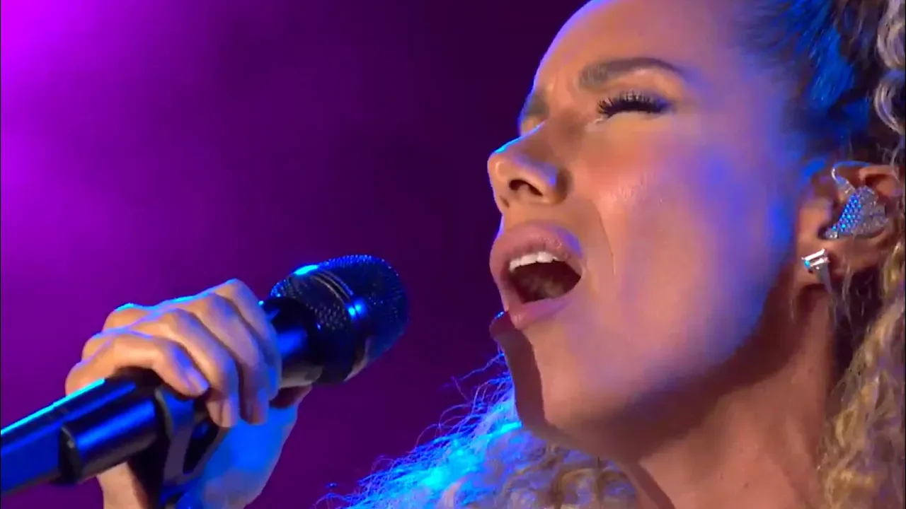 Leona Lewis