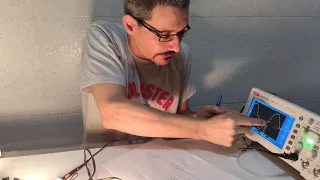 Aula 11, (seja um técnico você também) Os tiristores, SCR, Triac, Diac, com experiencia.