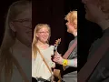 WHAT A MOMENT - Ed Sheeran and fan sing Afterglow!