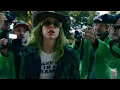 lil aaron - THANK GOD I M A CELEBRITY ft Chloe Cherry