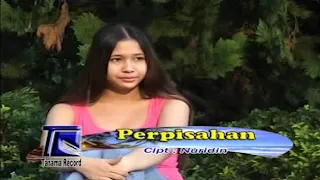 Download Boy Shandy - Perpisahan (Official Music Video) MP3