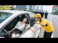 Download Lagu Everyone Ignored the Fainted Girl, Until Poor Shipper Saved Her—Turns Out She’s a Billionaire CEO
