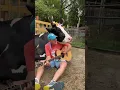 Lagu Man plays guitar to a COW