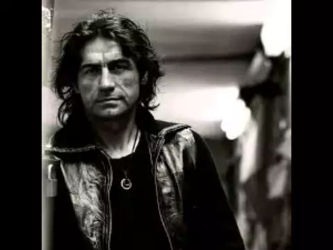 Download MP3 Ligabue - A modo tuo (Official Audio)