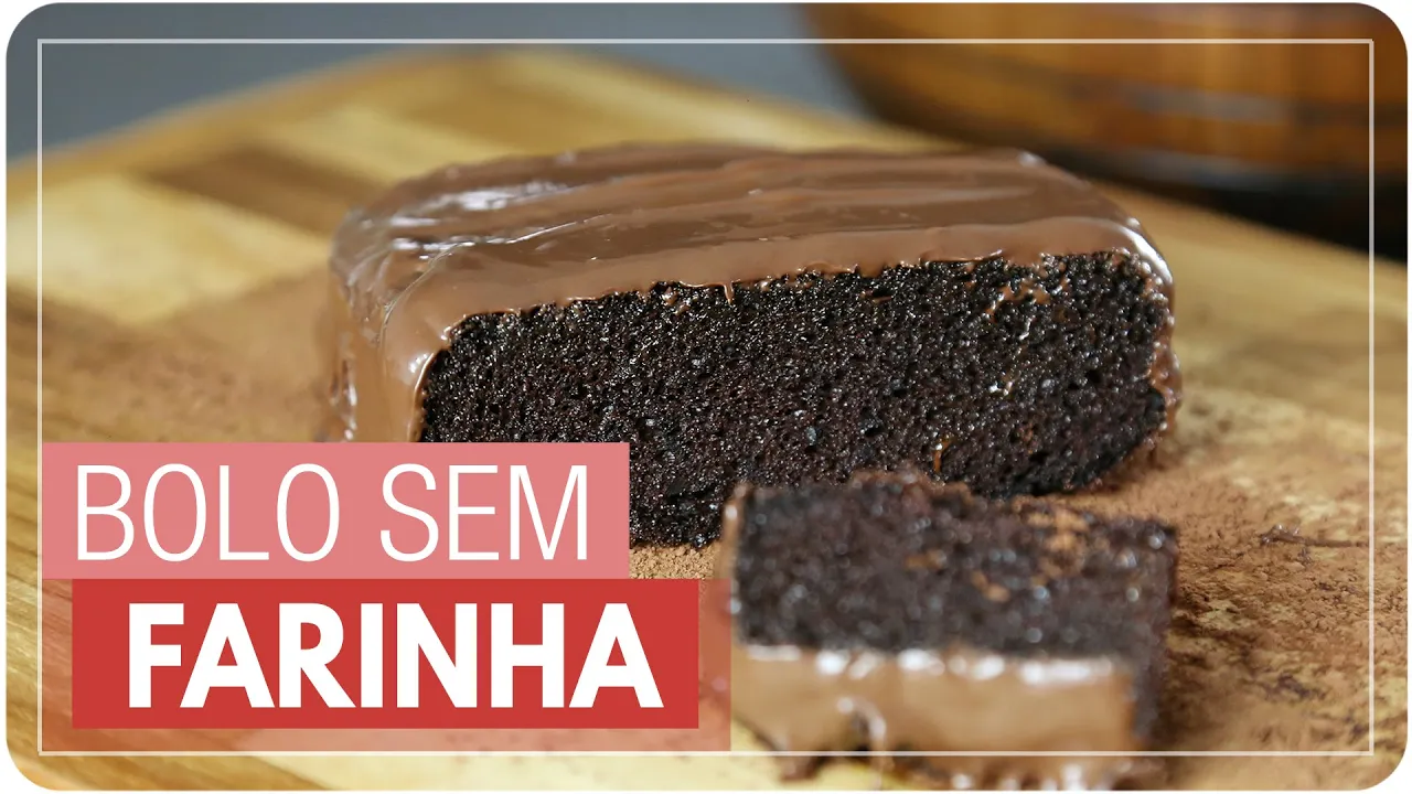 Hoje vou ensinar a receita do bolo de chocolate dos aniversários aqui de casa! A Fran ama e é realme. 