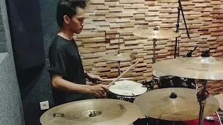 naughty bombs andaikan live recording cover 