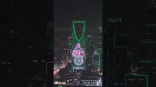 مرحبا في موطن مثل السحابة 