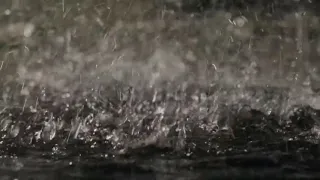 کلیپ زیبا و آرامش بخش از باران 
