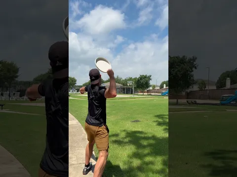 Brodie Smith’s Frisbee Trick Shots