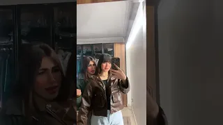  هشتاج منا عارفه انو شاريني    دندنها