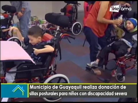 Municipio de Guayaquil realiza donación de sillas posturales para niños con discapacidad severa