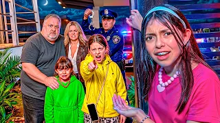 ¡LOS PADRES DE LAS SUSCRIPTORAS APARECEN CON LA POLICIA!