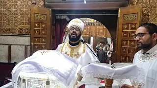 القداس الغريغورى ابونا ديفيد رضا كروان كنيستنا بقارة اسيا صوت من السما 