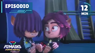 ¡Los Niños Lobo invaden el Cuartel General! 🐾🏰 | PJ Masks Español