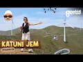 Download Lagu KATUNI JEM – Bajgora - Banorët ikën, të huajt po ndërtojnë vila, e të mbeturit presin me bukë!