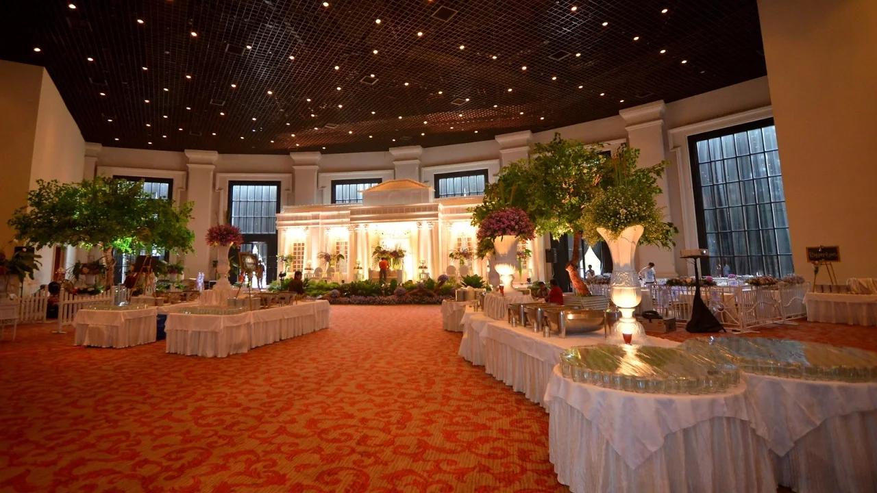 
          
          
          
            
            MO NIKAH? 10 Gedung Pernikahan di Jakarta Yang Terjangkau
          
        . 