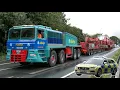 Download Lagu Very heavy 706 tonne transport with 280 wheels squeezes through tight bend as police shut roads