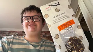 Download Popdots dark hazelnut chocolate donuts | CO-OP | Food Review MP3