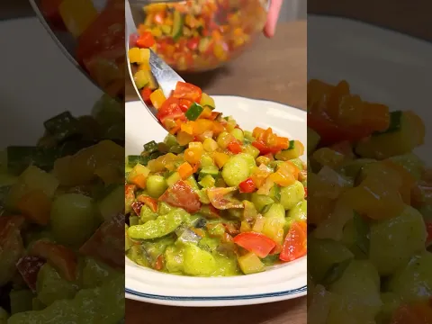 GNOCCHETTI con PESTO di RUCOLA e VERDURE ESTIVE🌿🫑🍅 #Shorts