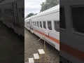 Lagu Persilangan antara kereta api Putri Deli dengan kereta api Sribillah di stasiun Sei Bejangkar #short