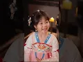 절에서 데려온 소녀! 영험한 호리병으로 만물과 대화! 행운으로 위기를 넘기고 조정 간신을 무너뜨린다!