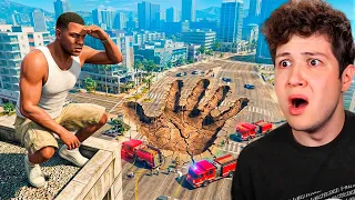 ENCONTRÉ una HUELLA de MANO MISTERIOSA en GTA 5! 🤔🖐️ (Mods)