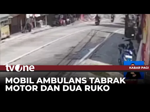 Detik-detik Ambulans Tabrak Pemotor Terekam CCTV, Satu Orang Alami Luka