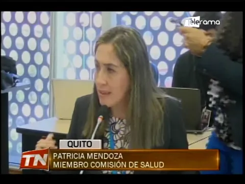 Malestar provocó que ministra de salud abandone comparecencia en comisión