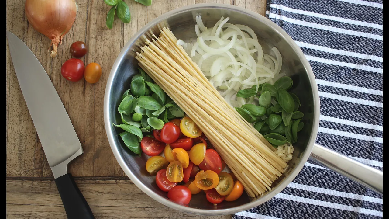 8 One-Pot Pastas. 