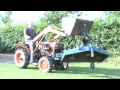Kubota B7100 Tractor - Loader