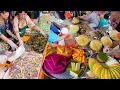 Download Lagu 2 dãy đồ ăn bánh trái miễn phí đãi khách ăn thỏa thích còn cho gói mang về