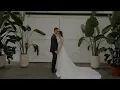Modern Love A Greenhouse Summer Wedding at Audrey s Farmhouse NY