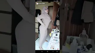 tante hijab goyang hot